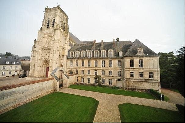 Histoire Abbaye de Saint-Riquier  - Abbaye de Saint-Riquier