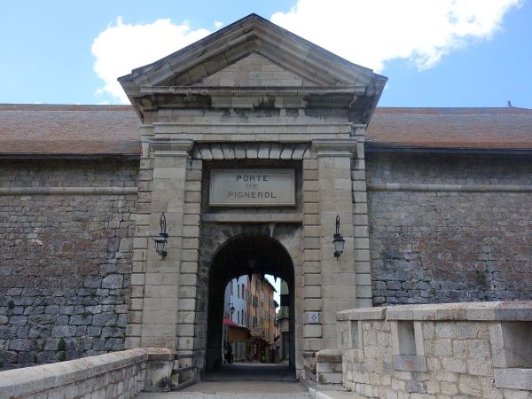 Histoire La porte de Pignerol - La porte de Pignerol